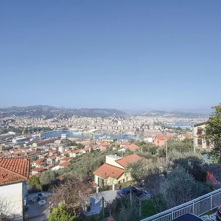 Casa Luciano * La Spezia